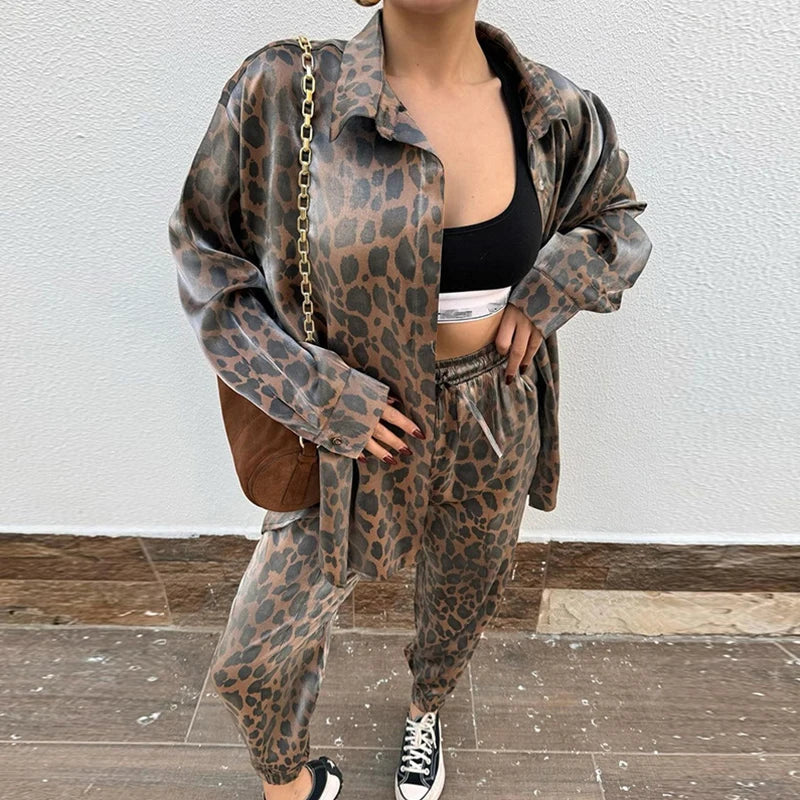 Vintage Leopard Print Set