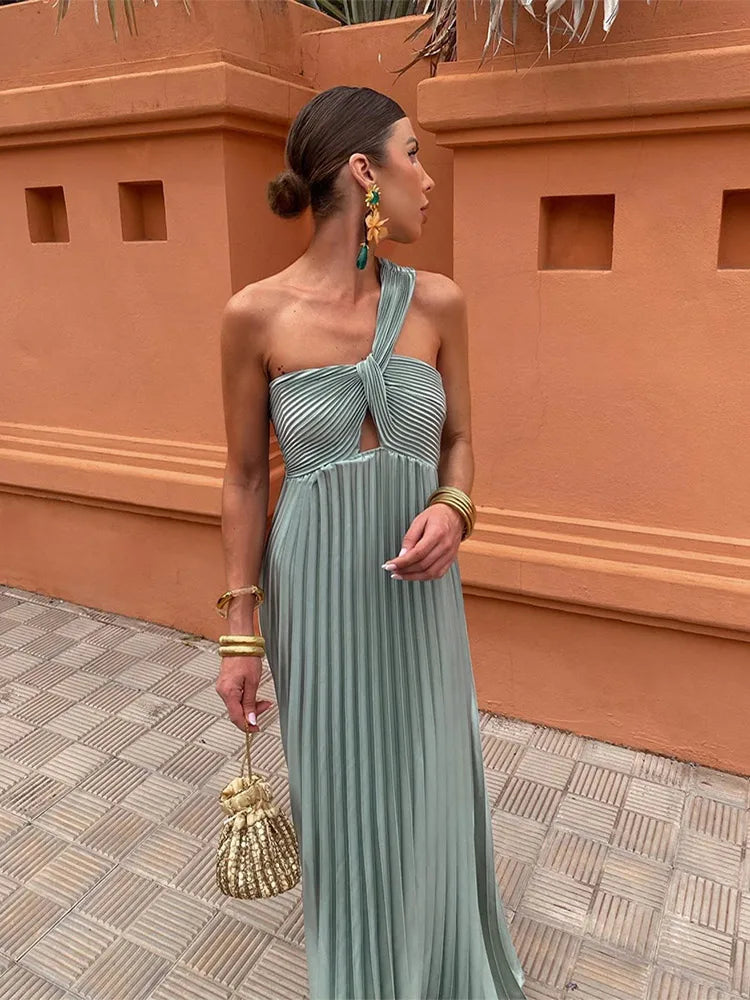 Fashion One Shoulder Hollow Out Pleated Maxi Dress