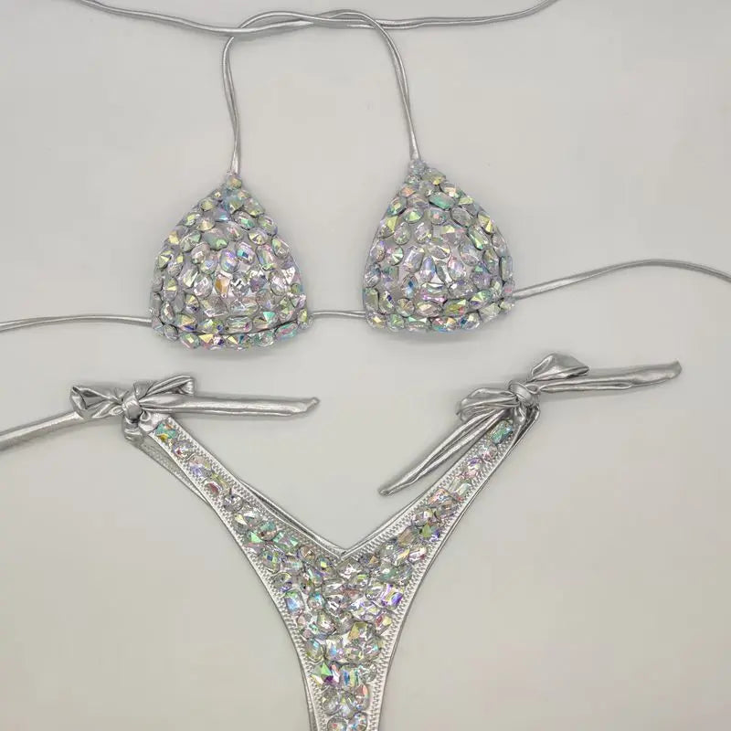 Luxuriöses, sexy Bikini-Set mit Strasssteinen, BH und Tanga