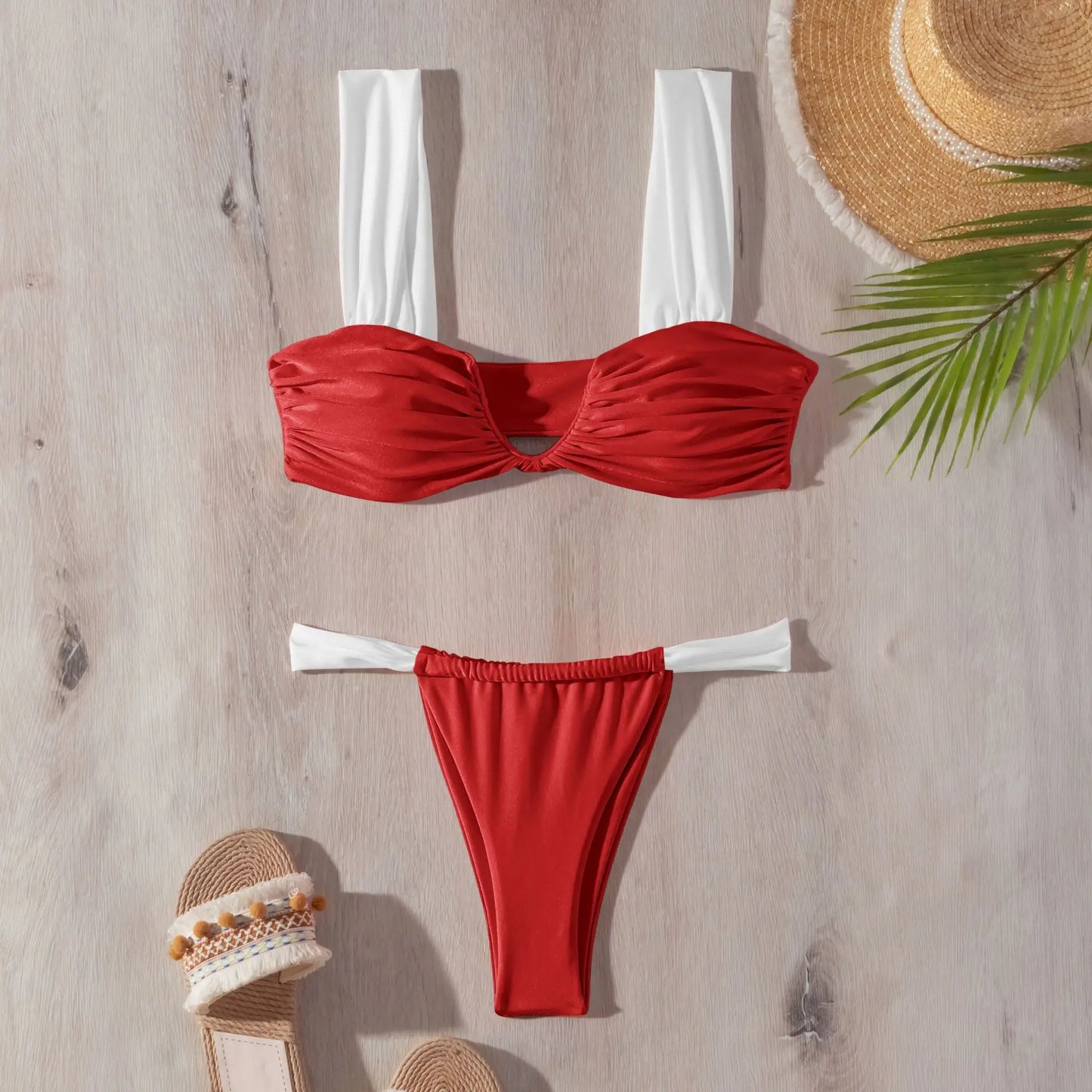 Bikini-Set mit hoher Taille