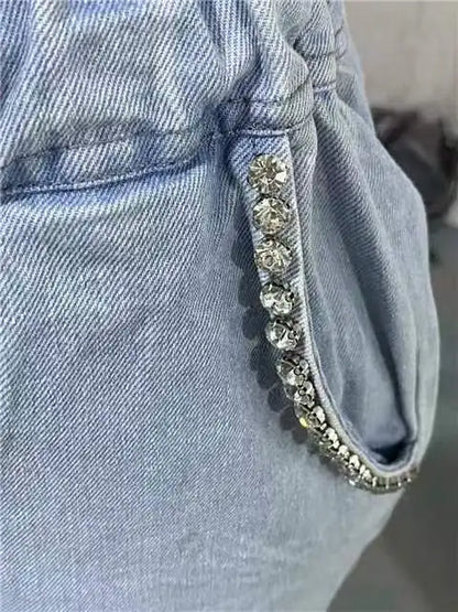 Jeansshorts mit Strass-Taschendesign